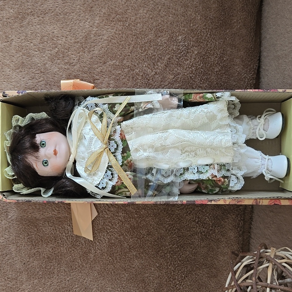 Signature Collection Porcelain Doll Handcrafted - Picture 8 of 8